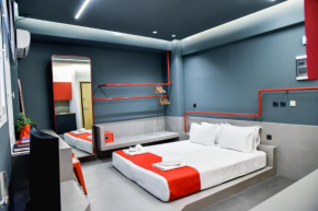 CentraL44 YoLo Casual Suite